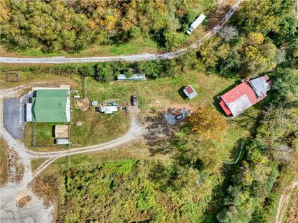 4033 Geer Highway