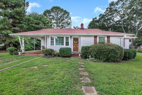 529 Stone Drive active home in Evergreen Hills, Anderson, SC