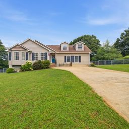 204 Sussex Way