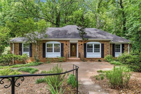 316 Wellington Way