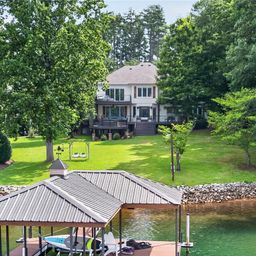 246 Petty Road