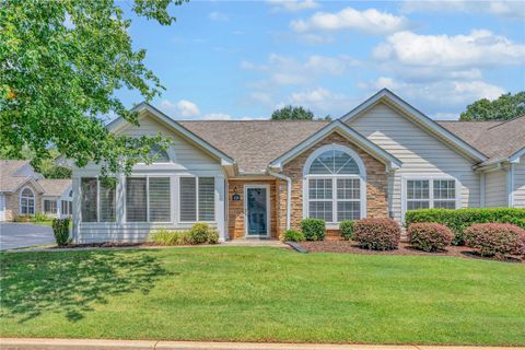 110 Life Style Lane active home in Ravines At Holly Creek, Anderson, SC