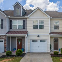 125 SE Rushing Creek Lane