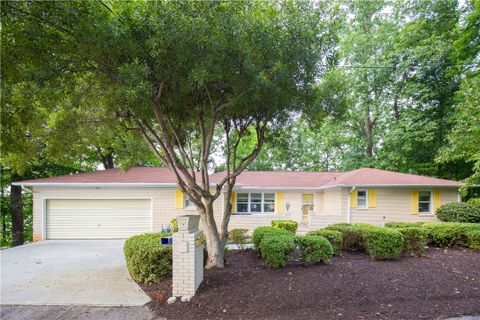 Homes in Normandy Shores, Seneca