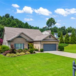 108 Carnoustie Circle