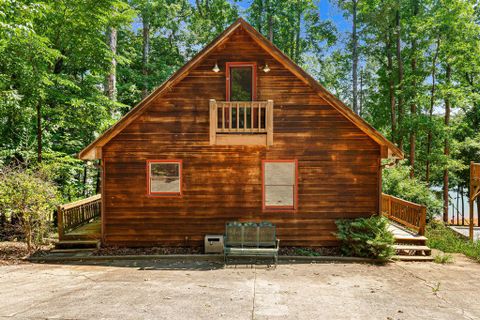 415 Kenwood Drive active home in Foxwood Hills, Westminster, SC