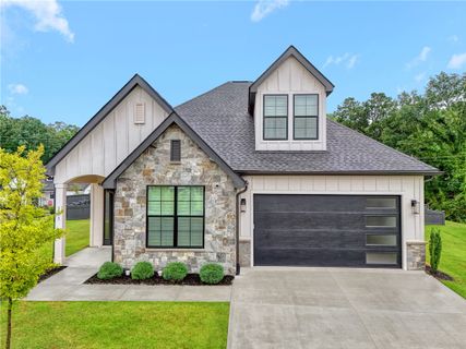 Homes in Kingswood Cottages, Clemson