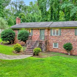 7 Riveroaks Drive
