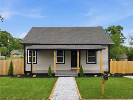 1 E 5Th Street active home in Woodside Mill, Greenville, SC