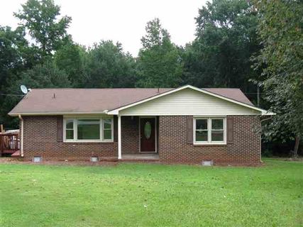 218 Lisa Drive sold home in Camelot, Starr, SC