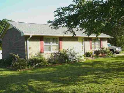 114 Carson Drive sold home in Camelot, Starr, SC