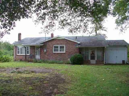 735 W King Street sold home in No Subdivision, Westminster, SC