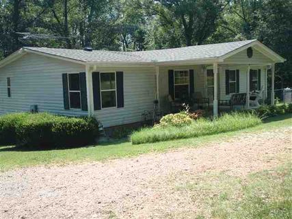 130 Roundtable Court sold home in Camelot, Piedmont, SC