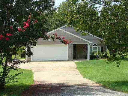 107 Pinoca Drive