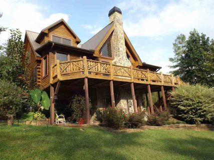 105 Woodmere Drive
