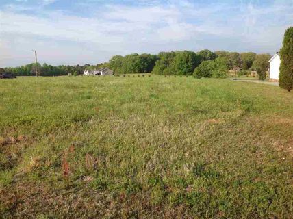 102 Case Lane sold home in Autumn Place Ii, Anderson, SC
