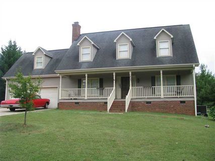 107 Lee Court sold home in Wyatt Oak, Easley, SC