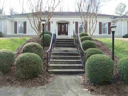302 Tamassee