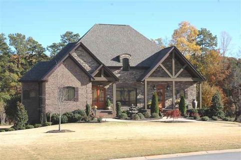 10 Great Lawn Drive