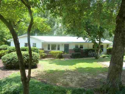 104 Brook Street