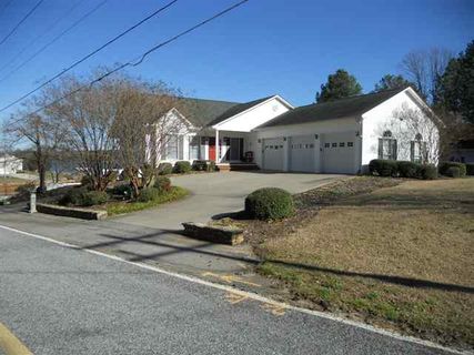 103 Walker Point sold home in Walker Point, Seneca, SC