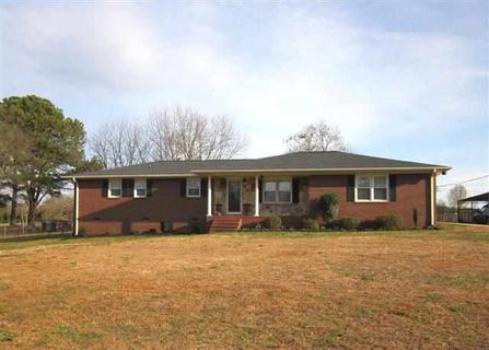 1004 Dickerson Acres