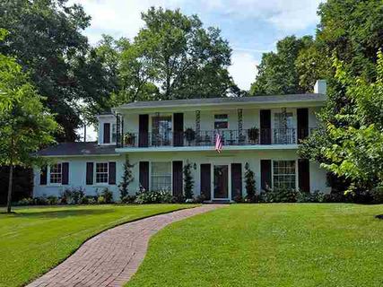 402 Shannon Way