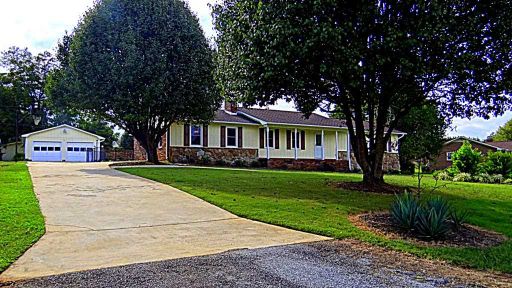 5 Lisa Drive sold home in Sweetbriar, Williamston, SC