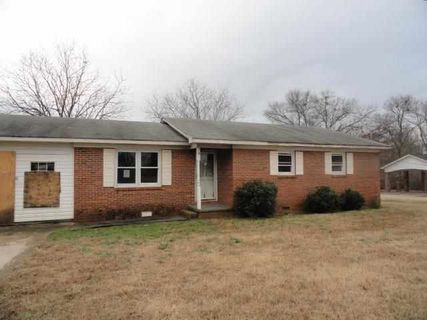 229 Skyland Drive