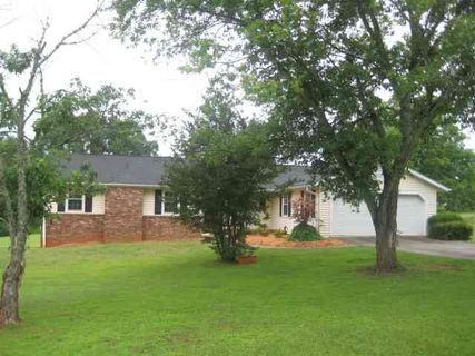 102 Merri Lane