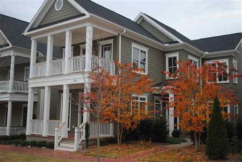 416 Village Walk