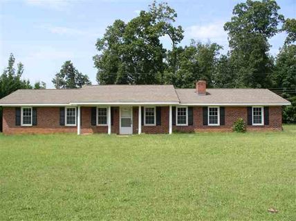 201 Skyland Drive