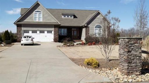 225 Crestridge Drive sold home in Blue Mountain Estates, Seneca, SC