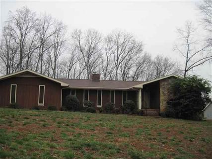 400 Clarendon Drive
