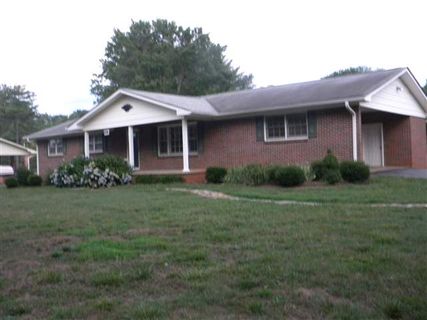 219 Kathmaette Drive
