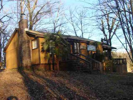 475 Bauknight Road sold home in No Subdivision, Mountain Rest, SC
