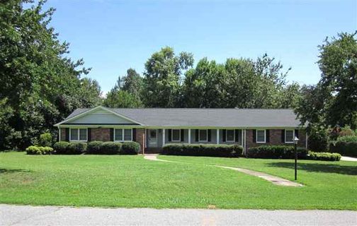 1214 Northampton Road Huntington Hills Subdivis sold home in Huntington Hill, Anderson, SC