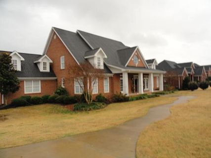 Previously sold for $281,900