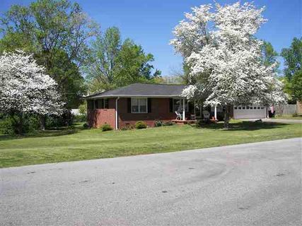 312 Rhodehaven Drive sold home in Gilmer Estates, Anderson, SC