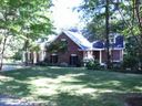 802 Long Point Drive Coneross Point sold home in Seneca, SC