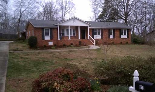 113 E Brookwood