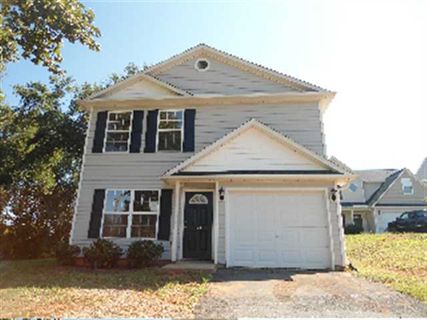 313 N Chestnut Street sold home in Chestnut Hills, Seneca, SC
