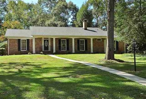 408 Shannon Way