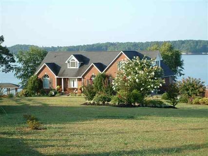 Previously sold for $550,000