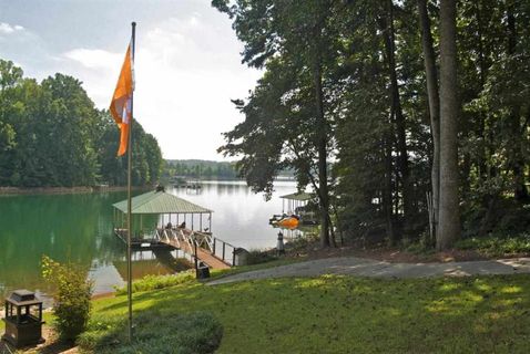133 Pinnacle Pointe Drive Pinnacle Pte on Lake Keow