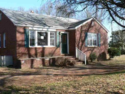 827 Winston Drive sold home in Laurel Hills, Anderson, SC