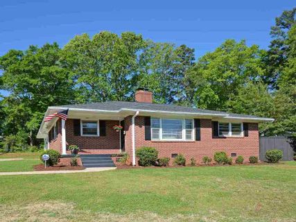 2507 Neville Way