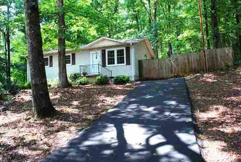 116 Oak Ridge Creek sold home in The Woods, Seneca, SC