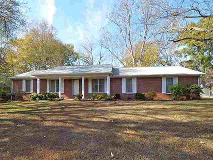 309 Lakewood Drive