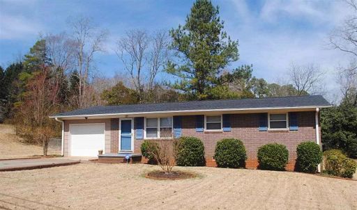 228 Maple Boulevard sold home in Sunny Acres, Clemson, SC